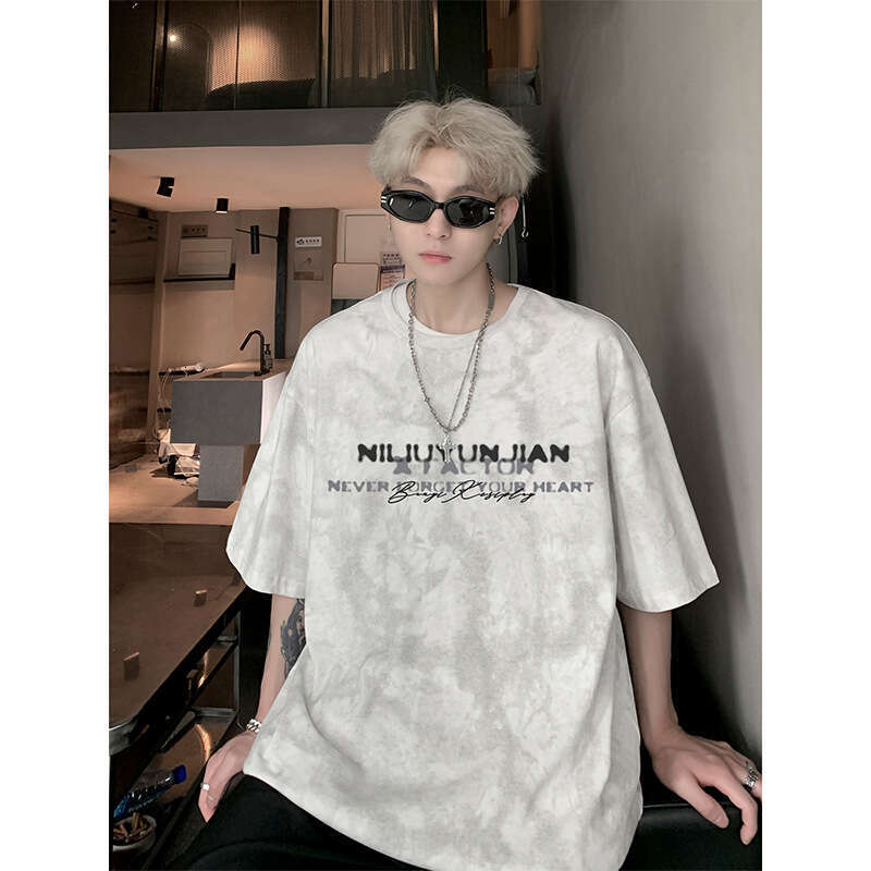 American tie dye short men in the summer of 2025, new style, cool and trendy brand, loose half sleeved T-shirt for teenagers