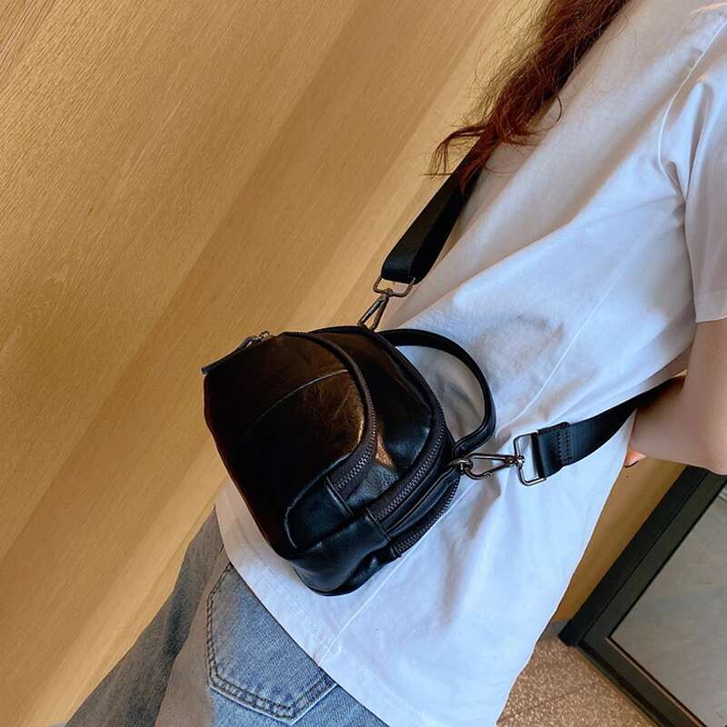 Women Handbag Small Trend Designer Wide Straps Female Shoulder Messenger Bag PU Leather Ladies Shell Totes Black