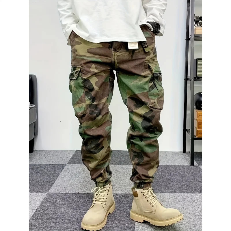 Camouflage pants mens casual ruffled edge handheld multi pocket surpassing loose and trendy Harlan leggings 250319
