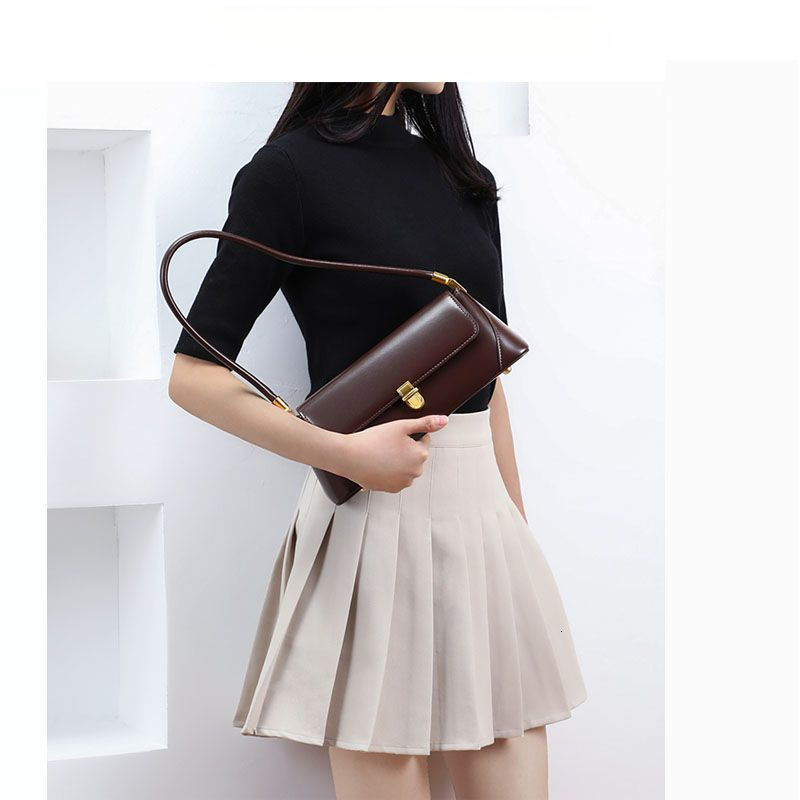 french designer 2025 summer new retro high sense baguette bag light luxury fashion allinone shoulder handbag