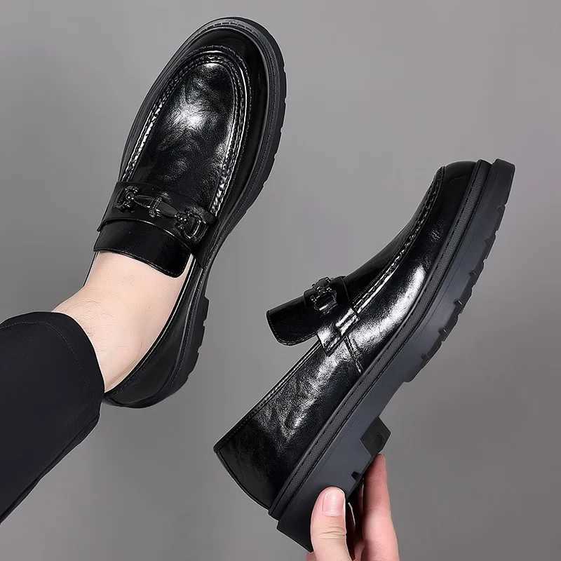 New Mens Business Casual Leather Shoes Soft soled Soft Leather Shoes Beanie Shoes Fashion Mens Shoes Fi Driving ShoesXJ250319