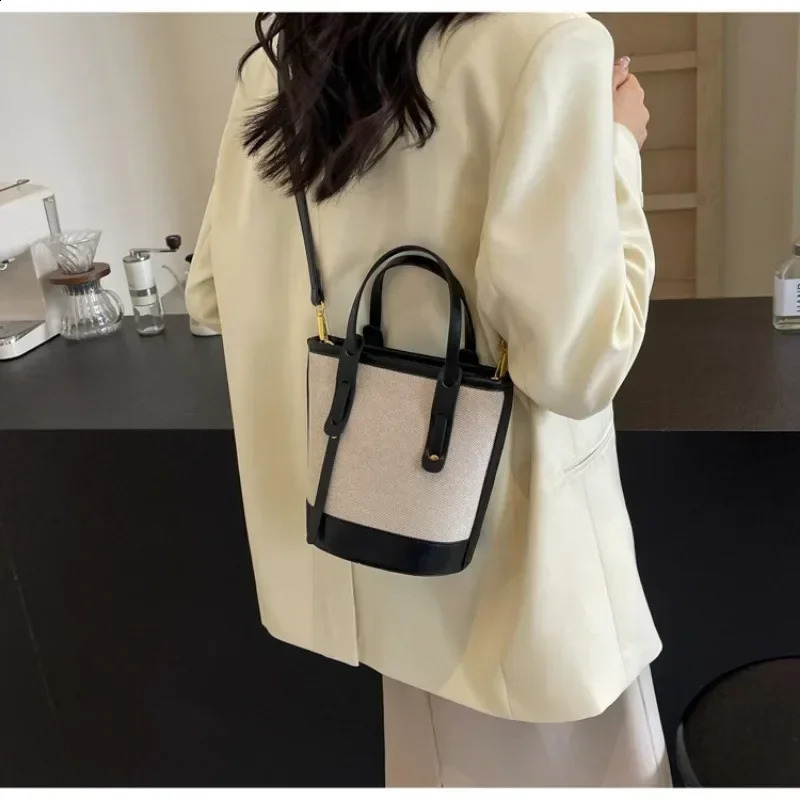 Fashion Versatile PU Canvas Bucket Shoulder and Crossbody Bags Simple Casual Sense of Retro Handbags for Women 250317