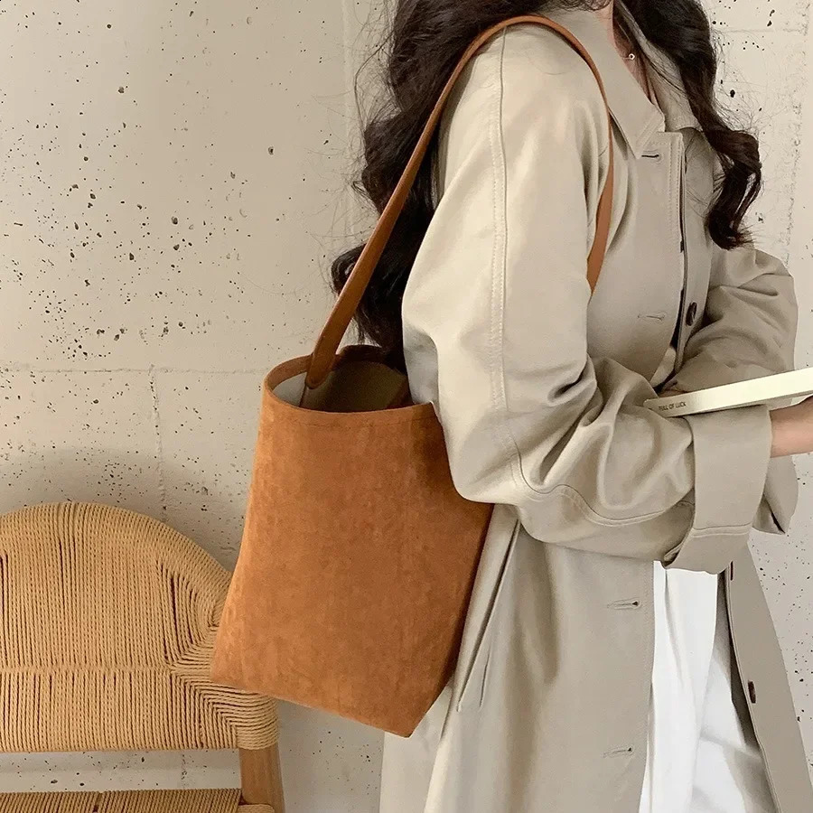 Womens bucket bag matte leather womens shoulder bag retro suede womens large hand bag bolsos winter composite bag bolsas 250317