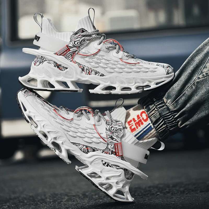 2025 new anti slip training leather outdoor men's oversized hiking designer fashionable jogging shoes