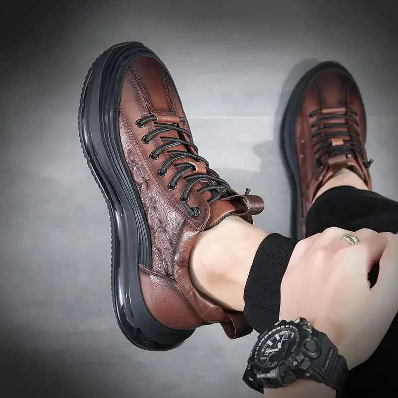 2024 Autumn Alligator pattern Men Sneakers Lace Up Casual Platform Vulcanized Shoes Male Anti-slip Running Zapatillas Hombre Z250319