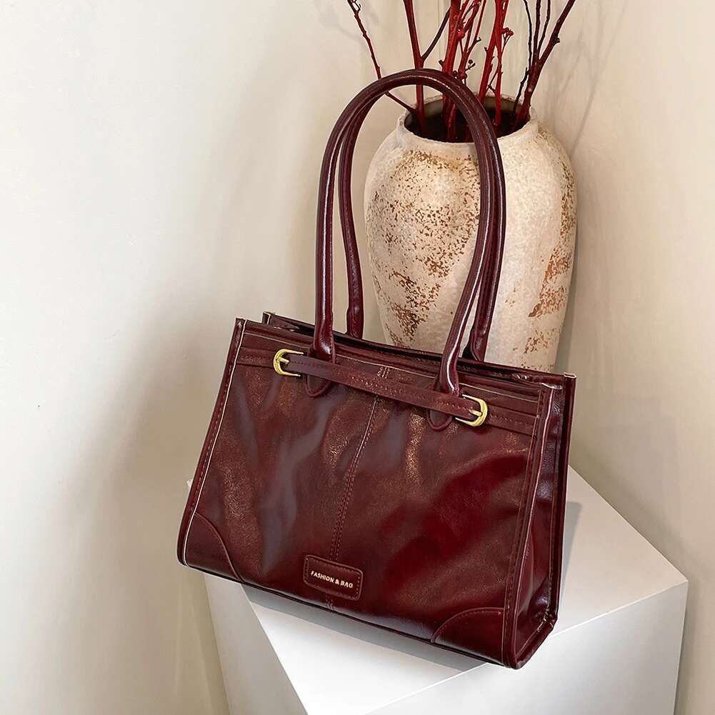 Designer Women PU Leather Shoulder Trendy Red Tote Bags Clutch Handbag For Work Commuter Bag