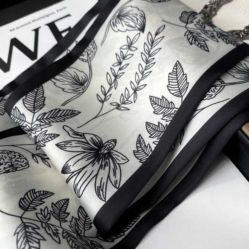 Scarf Wen Silk Neck Scarves Wan satin Foard luxury brand designer Scarf for Wen Winter Collars and Scarves AC2236 X250319