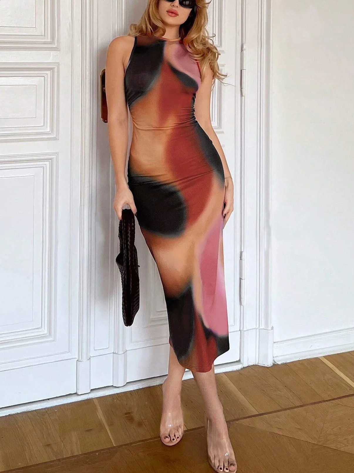 Womens sleeveless V-shaped printed seamless vest dress temperature ultra-thin dress European and American summer sexy dress 250317