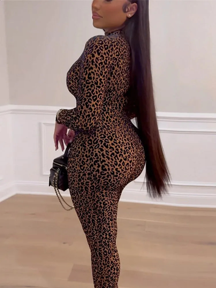 Sexy womens leopard print leggings set chic round neck full elegant set womens party dress Year fashion set 250317