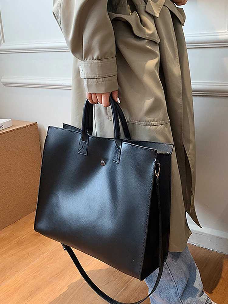 Vintage Shoulder Bags: High Qi hot Large-Capacity Tote Bag With Simple, Modern Design - Portable Handbag Z250318