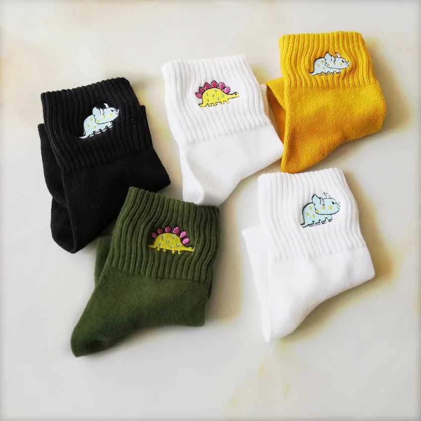 Ladies Comfortable Cotton Socks New Fashion All Seasons Cartoon Animal Embroidery Series Women Fresh Harajuku Crew Socks X250319