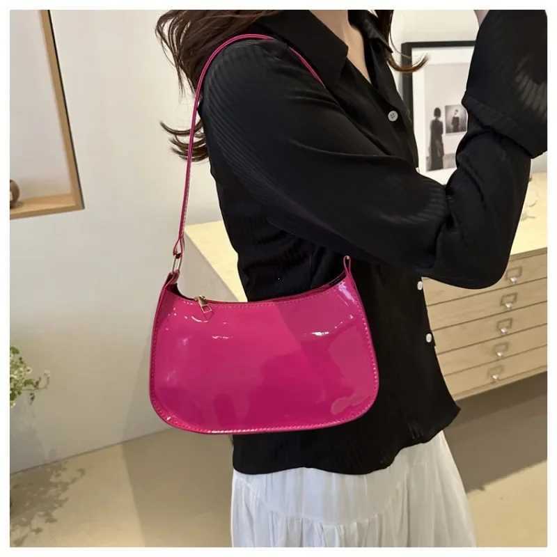 New Arrival Solid color PU leather shoulder bag fAshionable womens handbag casual underwear designer homeless bag T250318