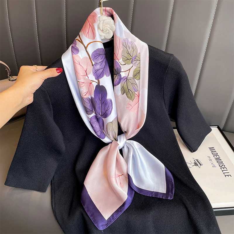 Fashion printed 90CM silk square scarf suitable for design bands Bandana Fem Neckerchief headscarf shawl packaging Foard Echape X250319
