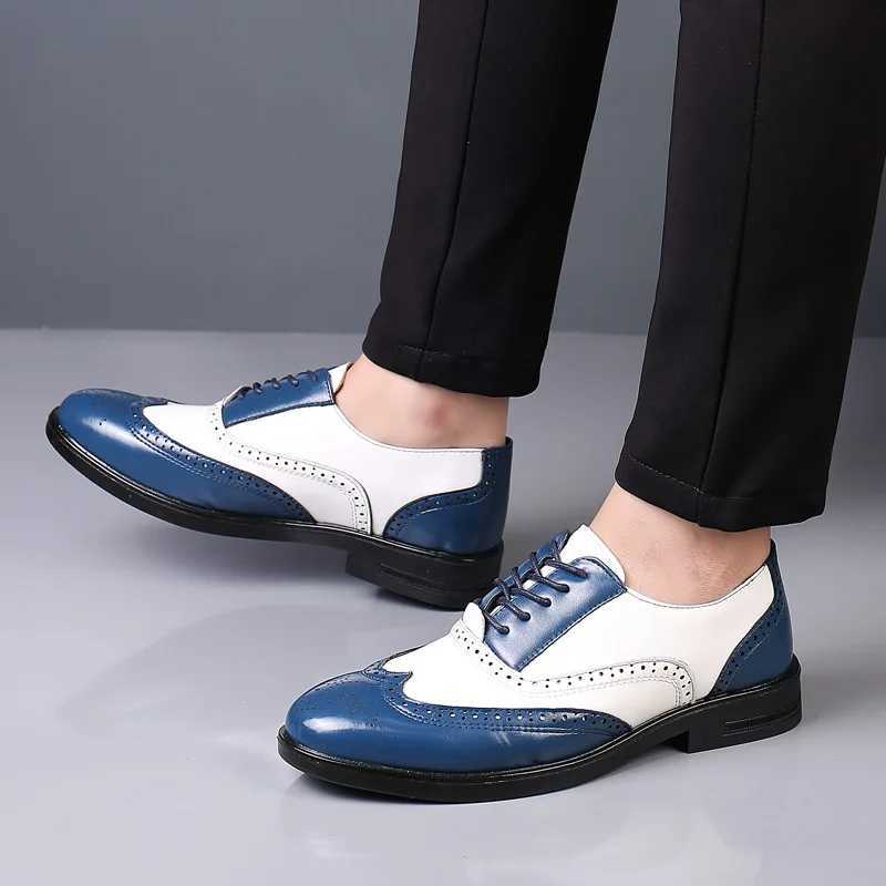 Luxury designer patent leather shoes mens Pointed black and white mixed Oxford wedding dress formal shoes Zapatos HombreXJ250319