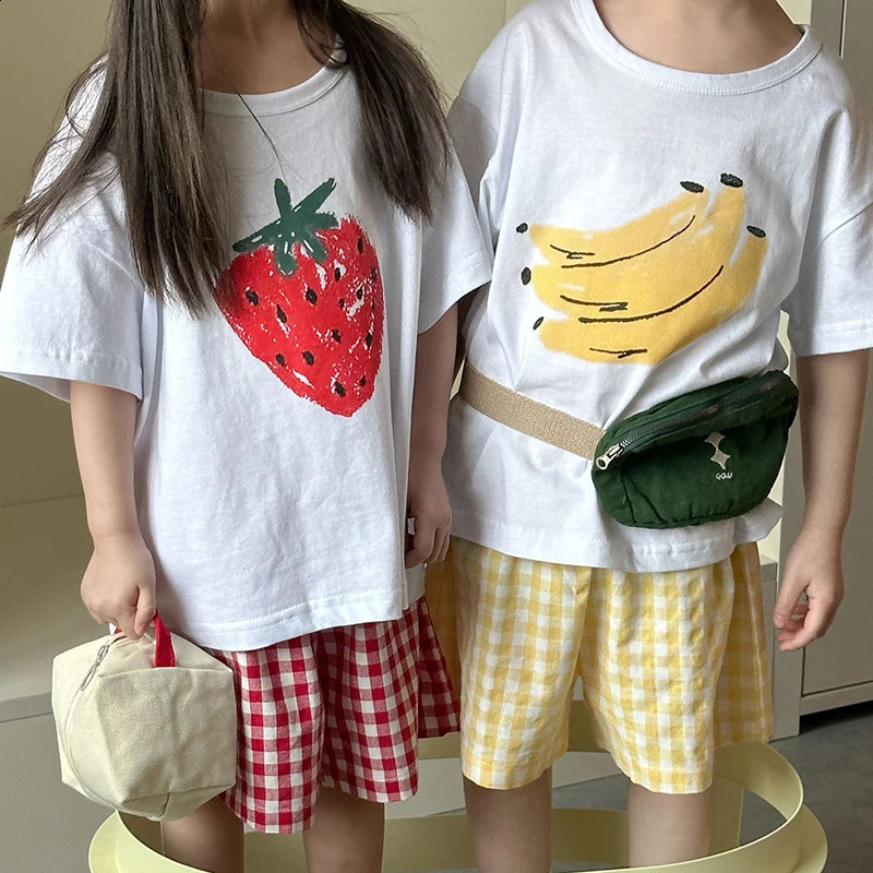 Summer Kids Cotton T-shirt Sets 1-10Y Fruit Patterns Tee and Plaid Shorts Suit for Boys and Girls Childrens Home Clothing 250319