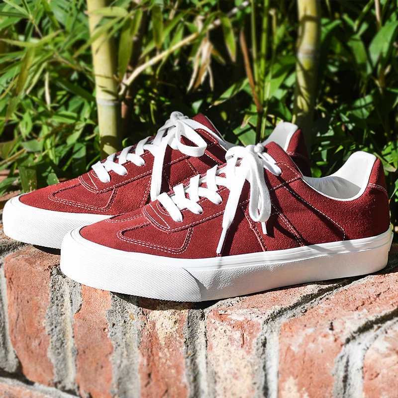 Joiints red skateboard shoes are used for skateboarding suede casual shoes Vcani sports shoes and BMX lightweight breathable rubber outsole Y250318