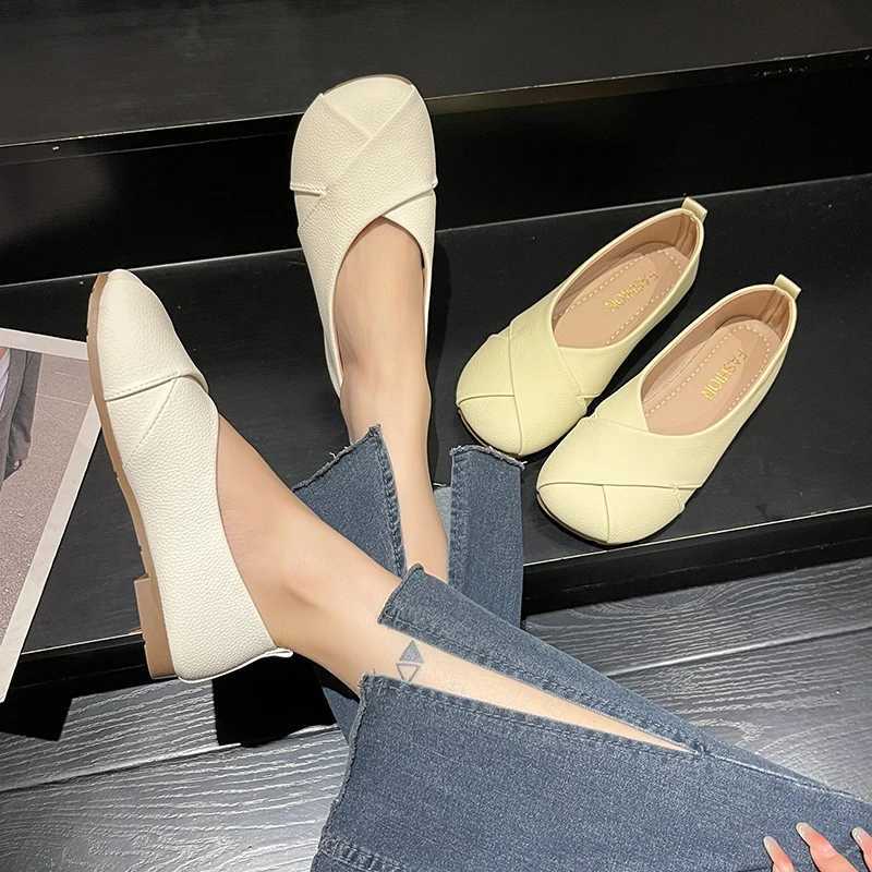 Women Slip- Leather Loafers Ladies Casual Round Toe Cute Flats Nurse Shoes Sneakers Spring Autumn Fi Ballet ShoesXJ250319