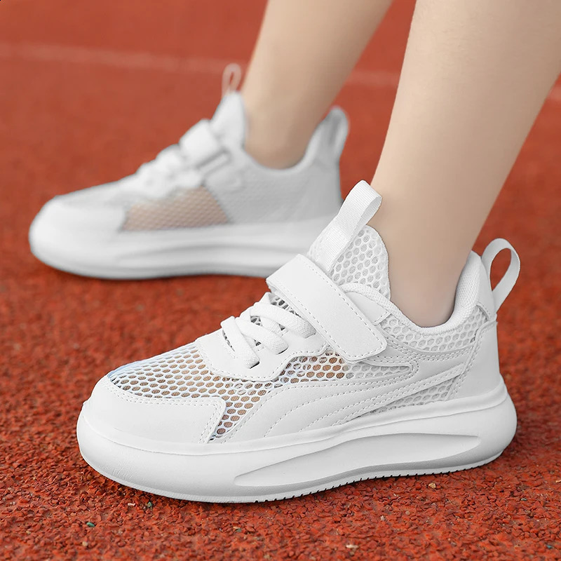 Childrens White Leather Board Shoes Boys and Girls Casual Sports Shoes Students Teenagers Running Shoes Summer Mesh Shoes 250319