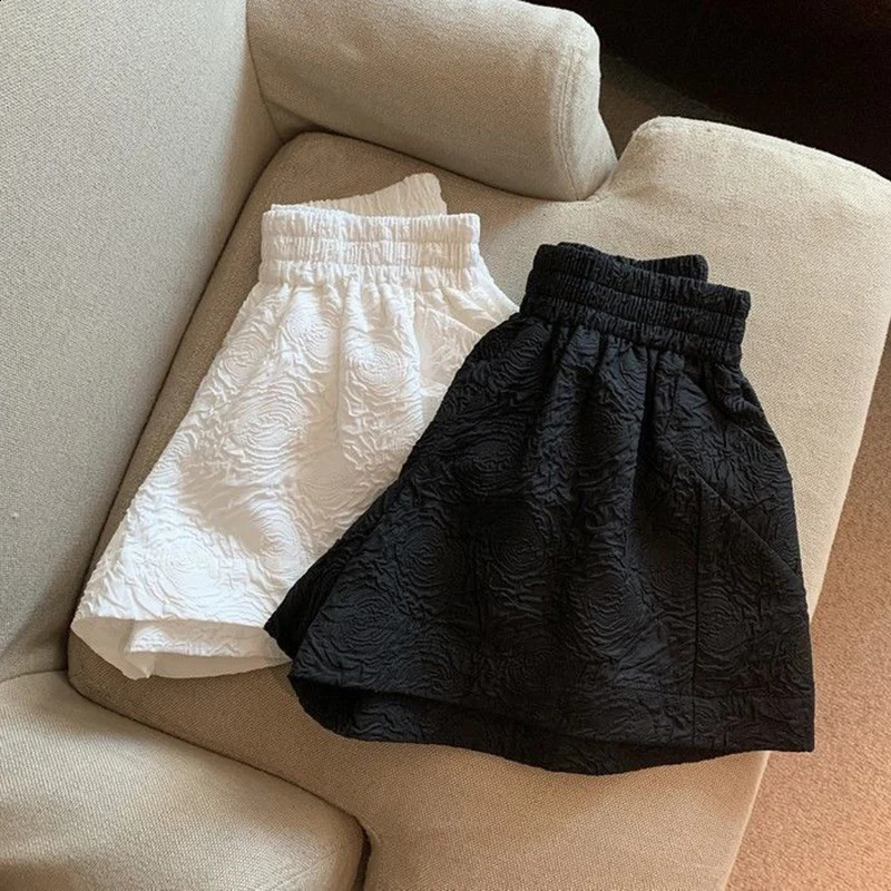 Womens Casual Wide Leg Shorts Vintage Black White Jacquard Shorts Female Korean Chic Elastic High Waist Streetwear Short Pants 250319