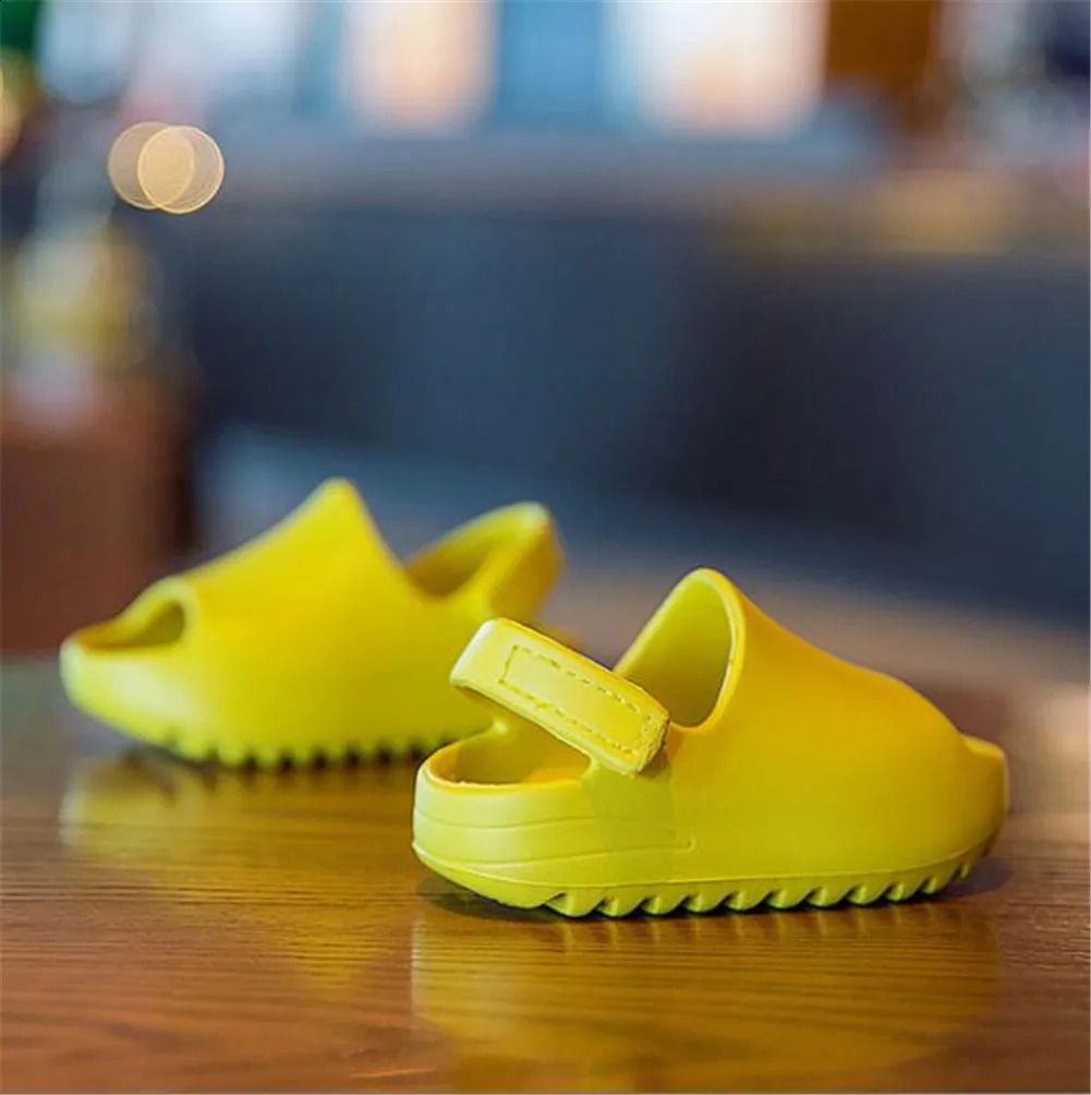 -08-05 Lioraitin Summer Boys and Girls Trend Jelly Shoes Childrens Sandals Fashion Beach Childrens Soft Shoes 250318