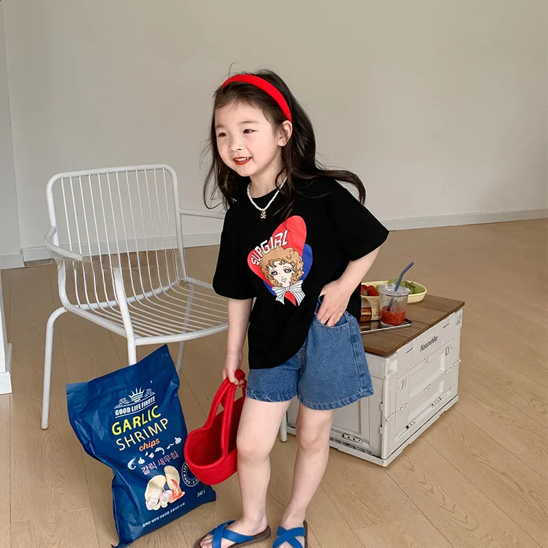 Summer 2025 Kids solid color denim shorts fashion Girls all-match casual shorts 250319