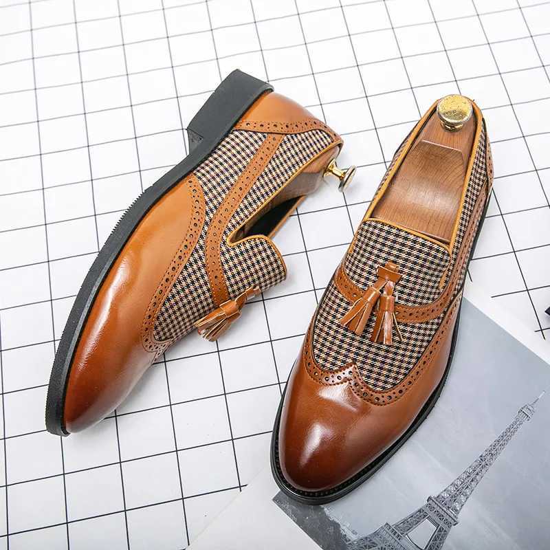 Trend Checkered Mens Brogue Shoes Original Tassels Formal Shoes Men Loafers Plus Size 48 Leather Man Evening Shoes LeatherXJ250319