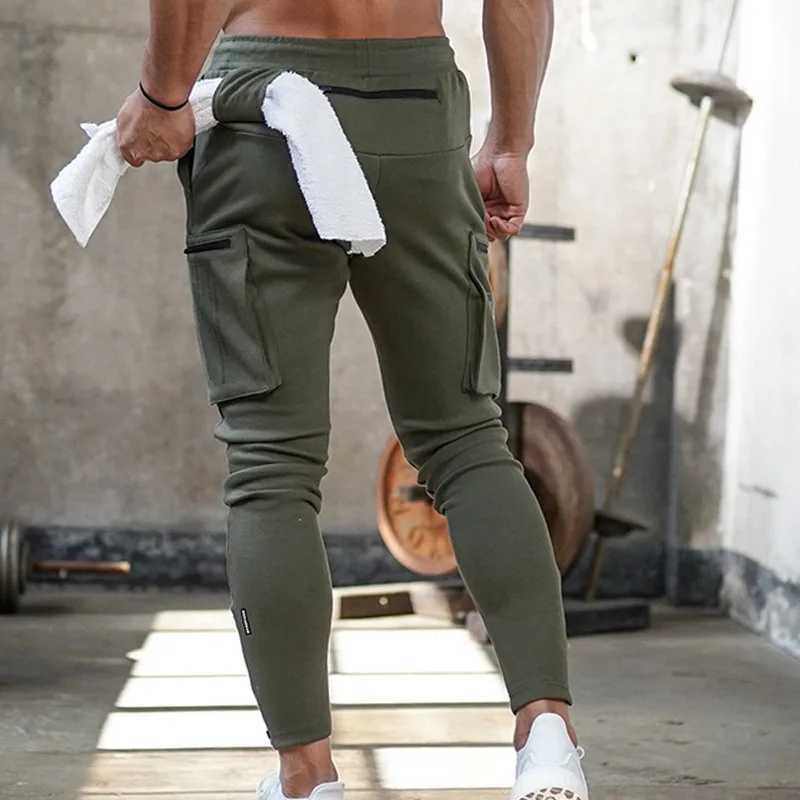 Gym Mens Versatile Multi-Pocket Workout Cargo Pants Camouflage Cotton Training Sweatpants Fitness Casual Trousers Track Pants X250319