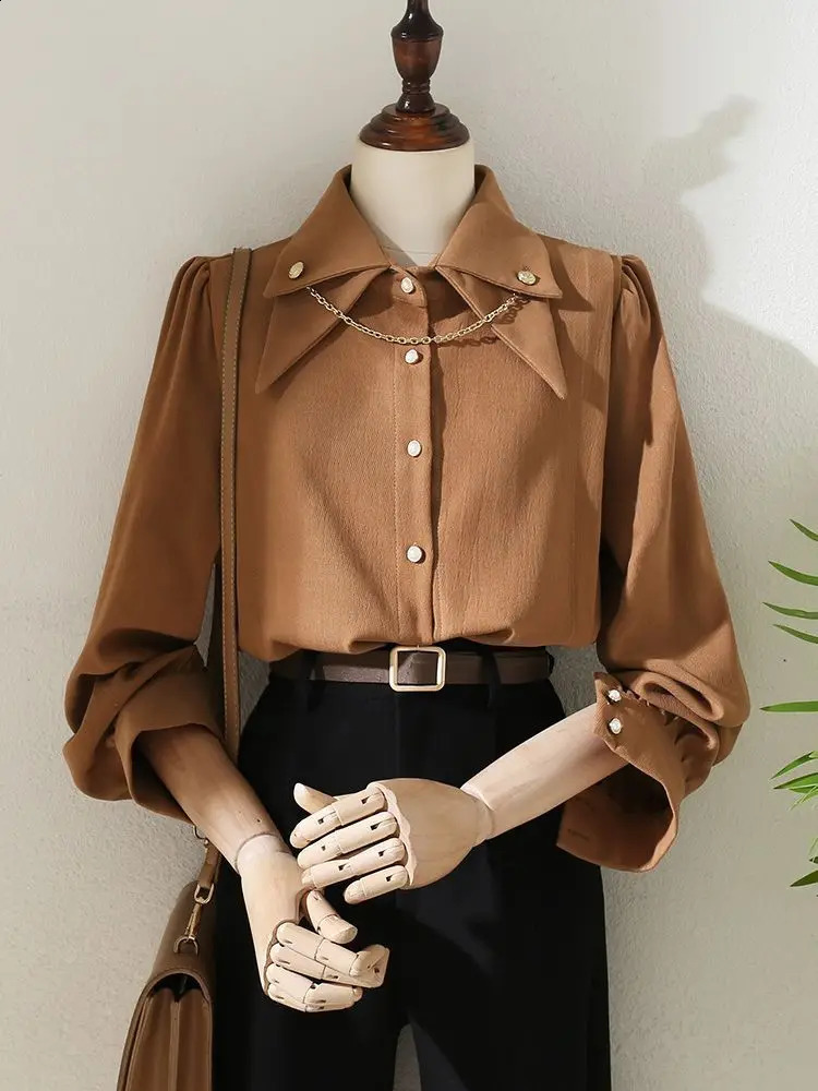 Brushed Corduroy lapel long sleeved shirt for womens autumn and winter n chain retro thick bottom top 250318