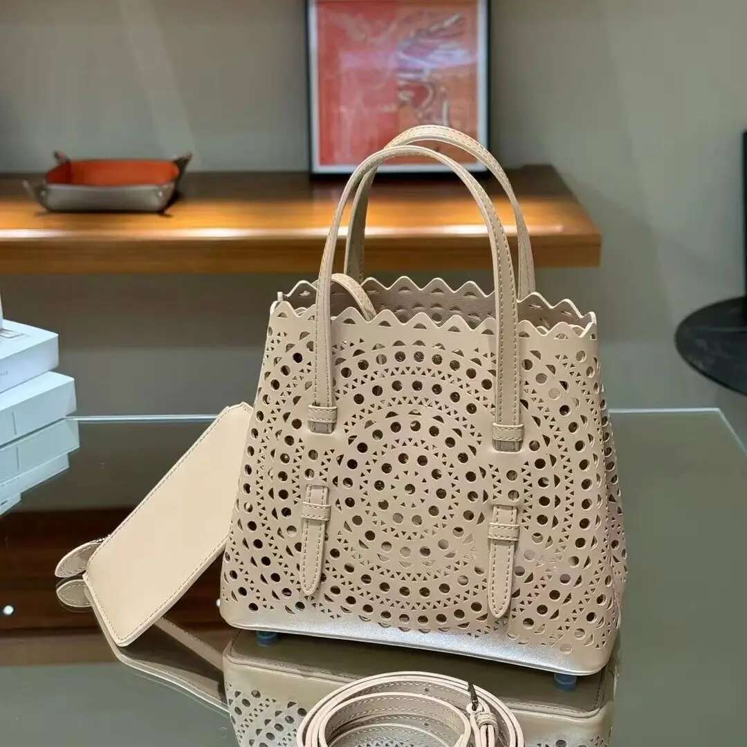 Brand Design High Quality Cowhide Shoulder Handbags For Women 2024 Fashion Large Capacity Genuine Leather Bucket Bag