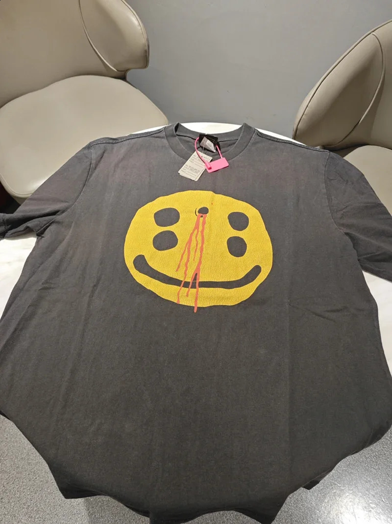 Saint High Quality Casual Loose Smiling Print Men T Shirt 250319