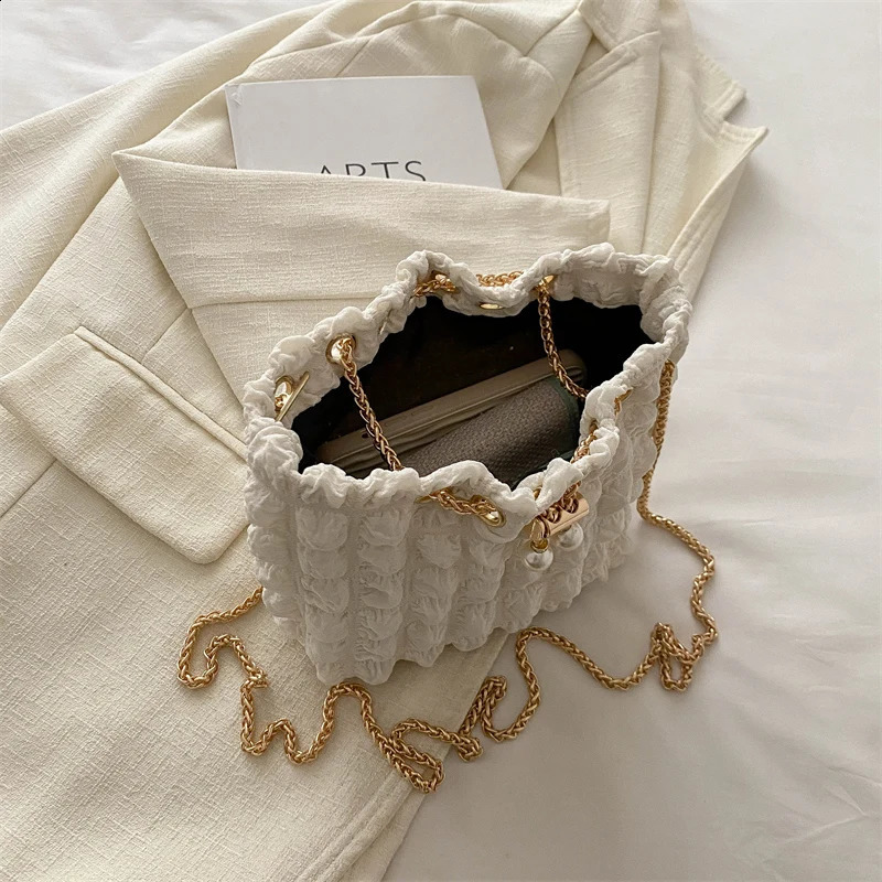 Womens Pleatd Crossbody Bag Chain Cloud Bubbles Bucket Bag Solid Color Drawstring Shoulder Bag Casual for Party Prom 250317