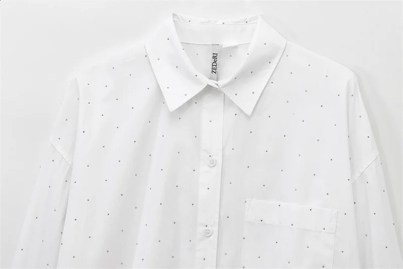 Minimalist loose long sleeved shirt rhinestone decoration large pocket boyfriend style womens top 250318