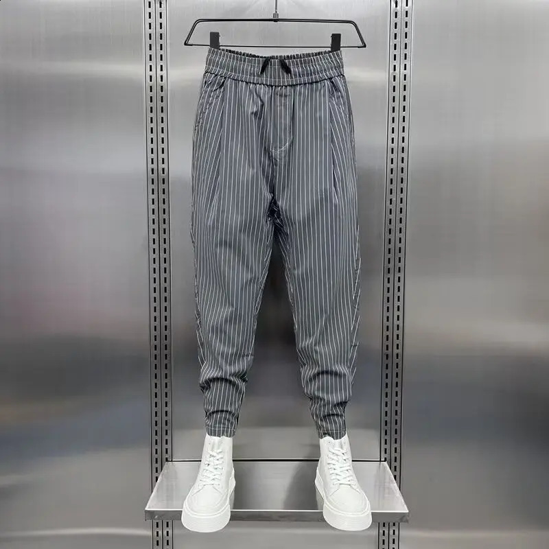 Mens clothing sports shirts mens summer pants running ice silk fitness center jogging runners largesized goods 250319