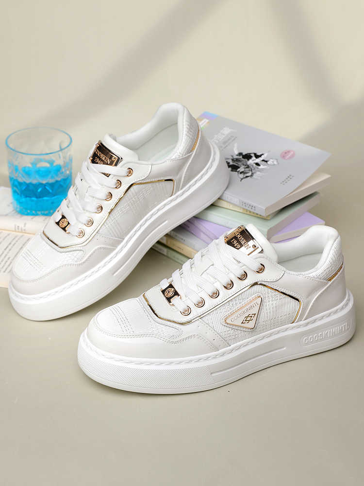 2024 Casual Fashion Designer Sneaker Shoes Available In Multiple Colors Mens Womens Calssic Shoe Sizes 38-44 IZJC KQ6725 1
