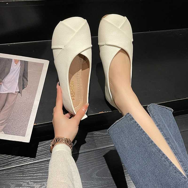 Women Slip- Leather Loafers Ladies Casual Round Toe Cute Flats Nurse Shoes Sneakers Spring Autumn Fi Ballet ShoesXJ250319