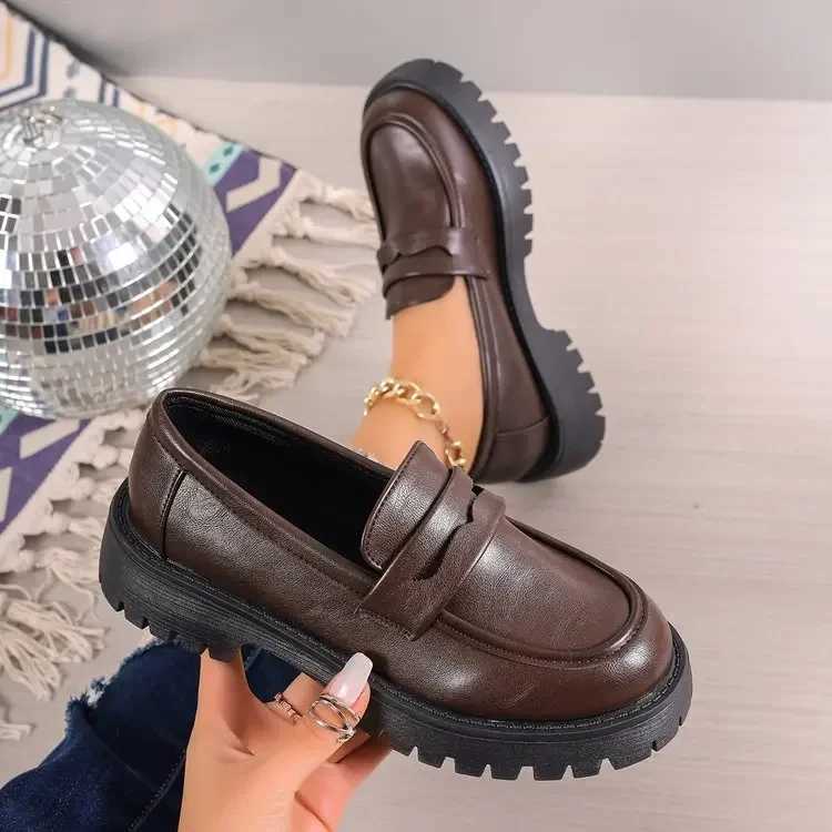 Brown Punk Platform Womens Loafers Round Toe Thick High Heels Retro Shoes Womens Slippery High Heels Womens PumpXJ250319