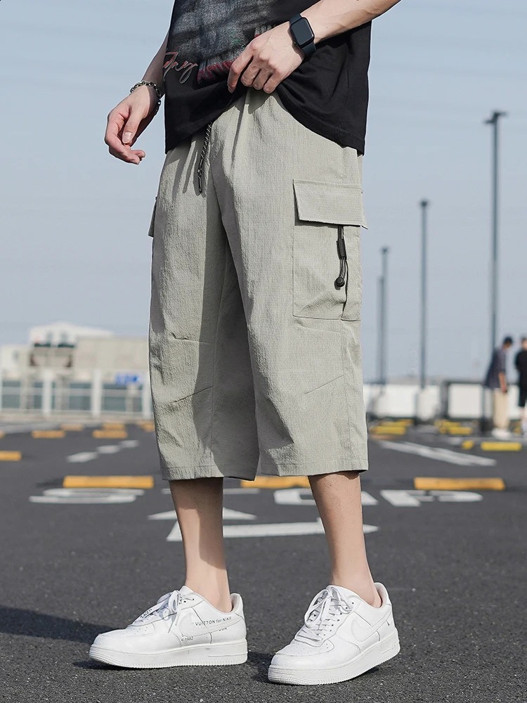 Summer mens cargo shorts multi pocket sweatshirt breathable quick drying cow leg pants loose breeze 250319