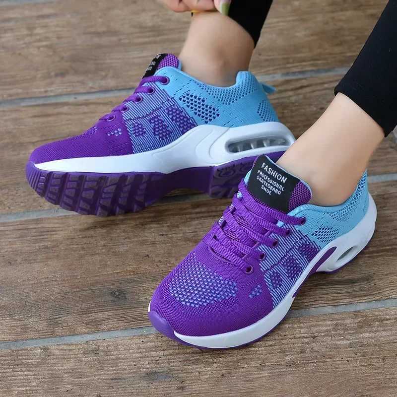 Running shoes womens breathable casual shoes outdoor lightweight sports shoes casual walking platform womens sports shoes black 2021 Z250319
