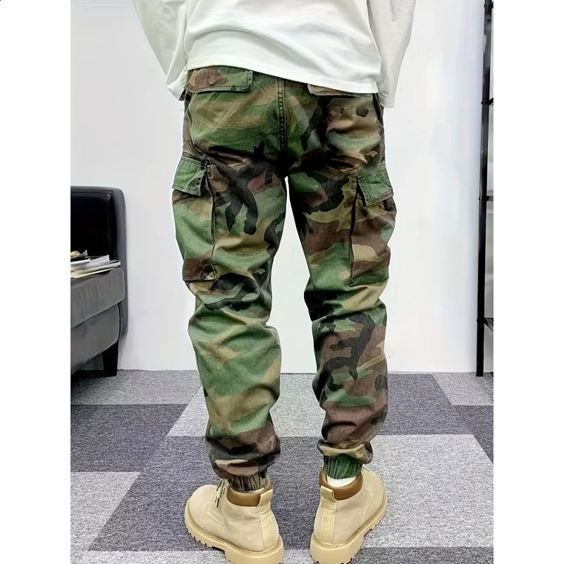 Camouflage pants mens casual ruffled edge handheld multi pocket surpassing loose and trendy Harlan leggings 250319