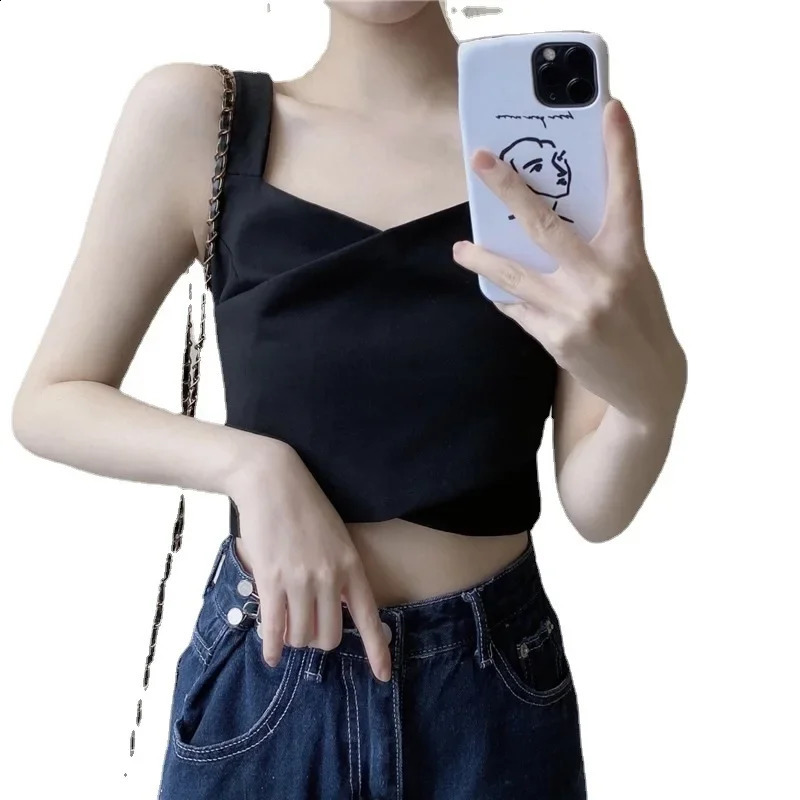 Summer 2024 Womens Vest Polyester Fiber Sensitive Back n Internet Red Interior Bottom 250319