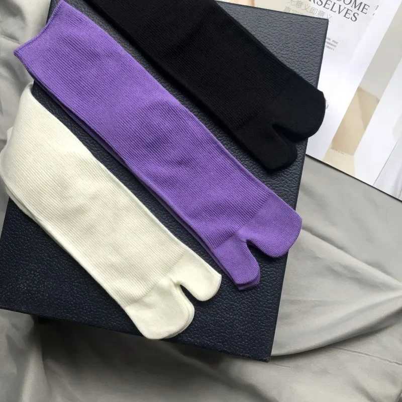 High quality combed cotton split socks unisex style simple and comfortable double headed socks Japanese Harajuku mens Tabi socks X250319