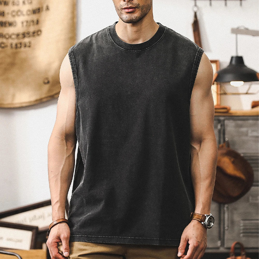 Summer washing vest top retro Harajuku hiphop streetwear fashionable casual short sleeved loose cotton black Tshirt unisex 250319