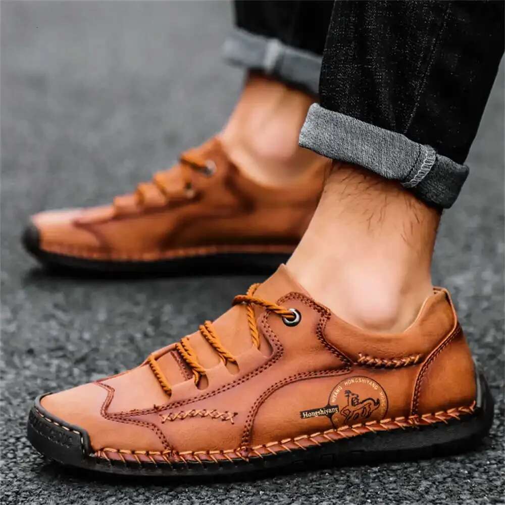 2025 new men's shoes casual design sports shoes boots designer fashionable black sports shoes special price industrial sewing