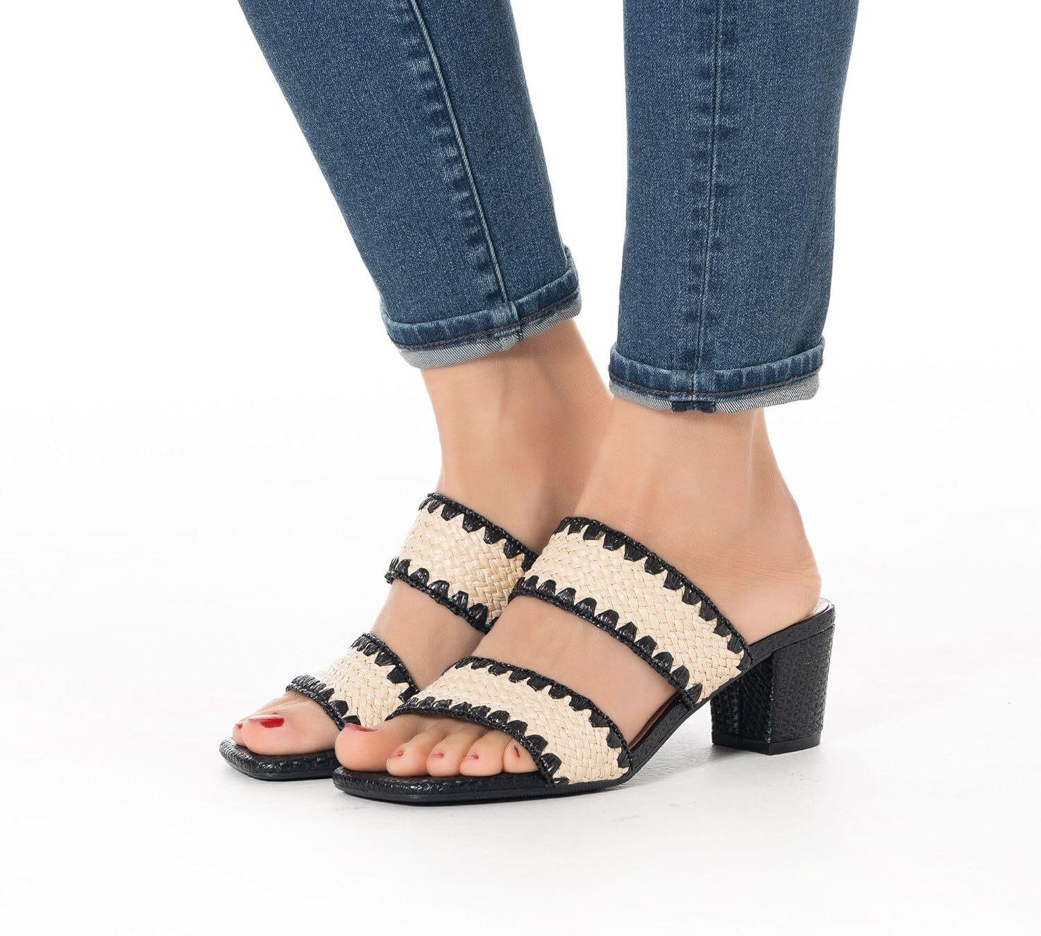 2025 New Designer Women's high-heeled sandals, woven block, bare summer, square leather weave, comfortable lace up dress, casual high-heeled shoe