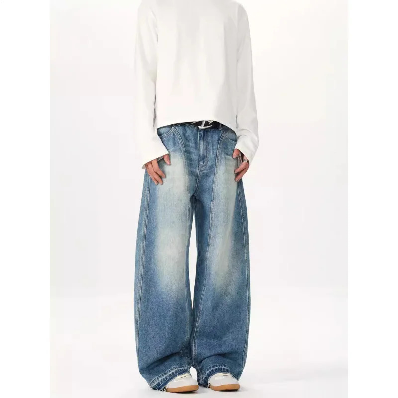 Mens jeans pocket casual autumn and winter plus size straight wide leg pants American street fashion mens clothing 250317