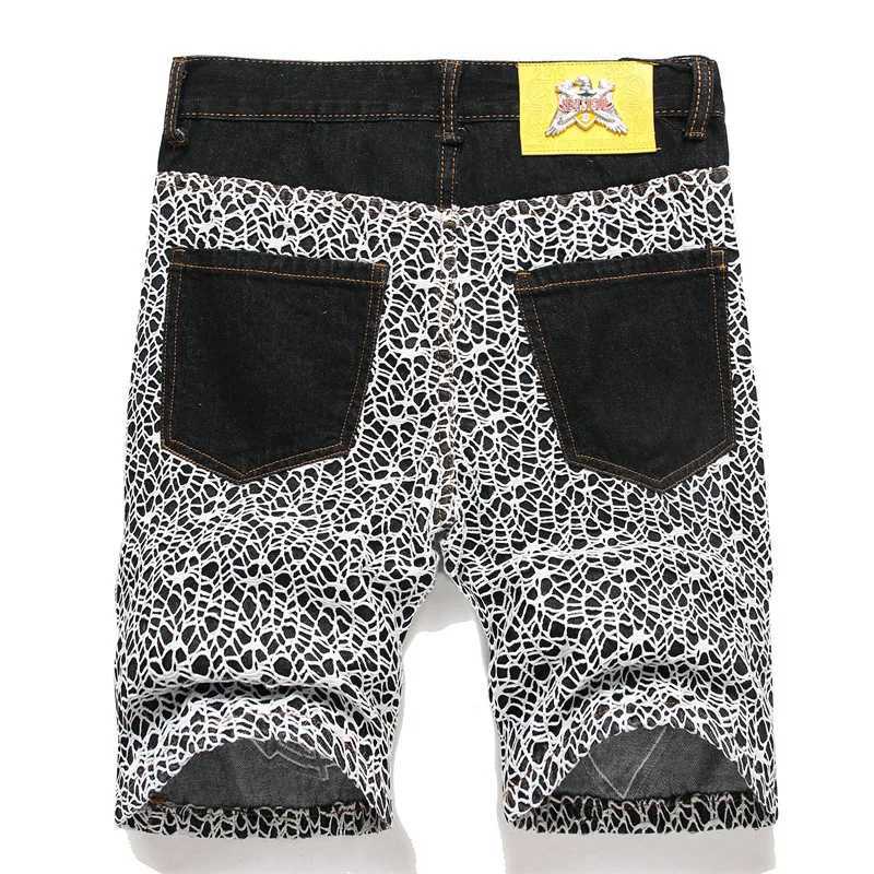 New Summer Loose Straight Leg Mens Denim Shorts Trend Embroidered Spider Web Personalization and Versatile Casual Mid Waist Shorts W250319