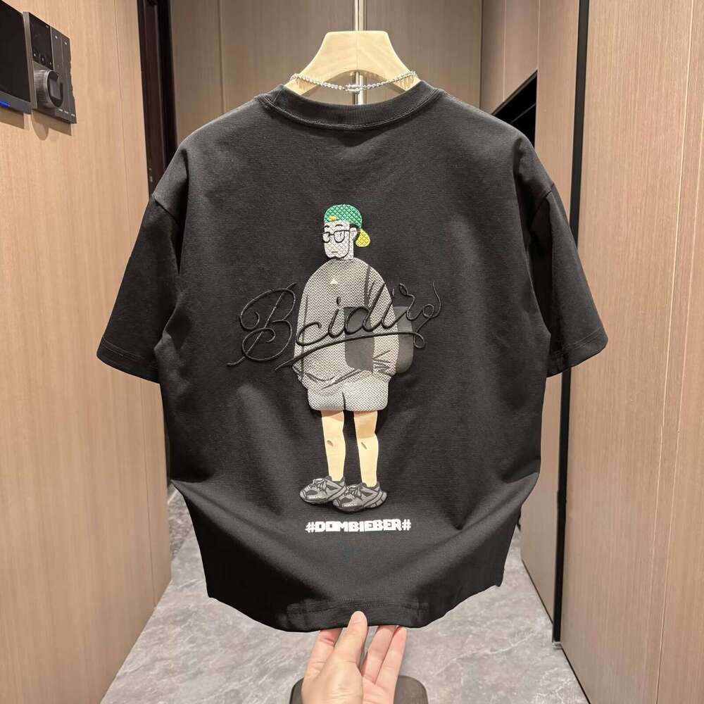 Summer trend three-dimensional foam painted embroidered men's short sleeved T-shirt with simple round neck, loose and versatile tailcoat half sle