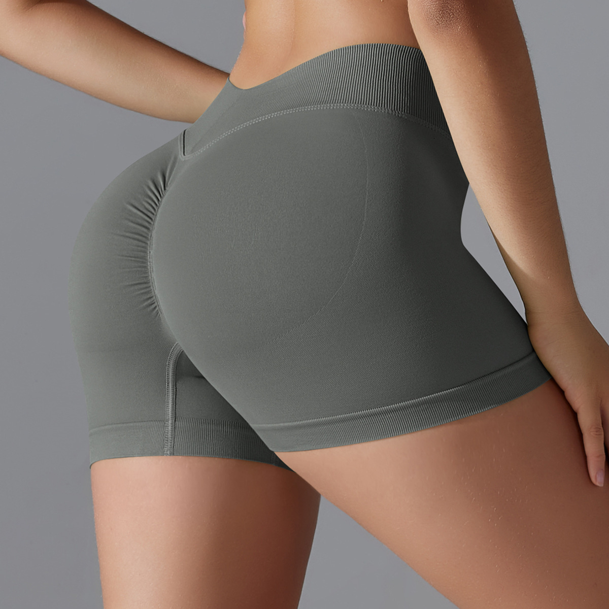 tracksuit Seamless Knitted Solid Color Tight Peach Hip V Waist Yoga Sports, Running, Fitness, Three Point Shorts for Women leggings