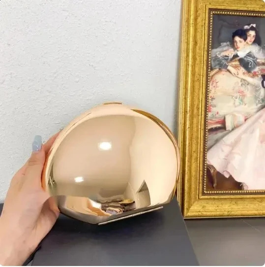 Metal Shell Shape Clutch Bag Smooth Mirror Surface Silver Gold Women Evening Party Cute Purse Handbag 2024 Wholesale 250314