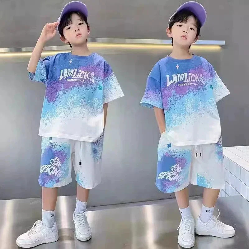 Boys Clothes Sets Summer Short-Sleeved Teenager Suit Childrens Gradient T-ShirtShorts 2Pcs Outfits Kids Casual Sports Set 250319